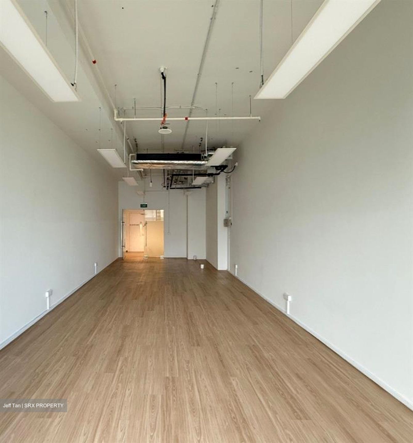 Woods Square (D25), Office #601521651